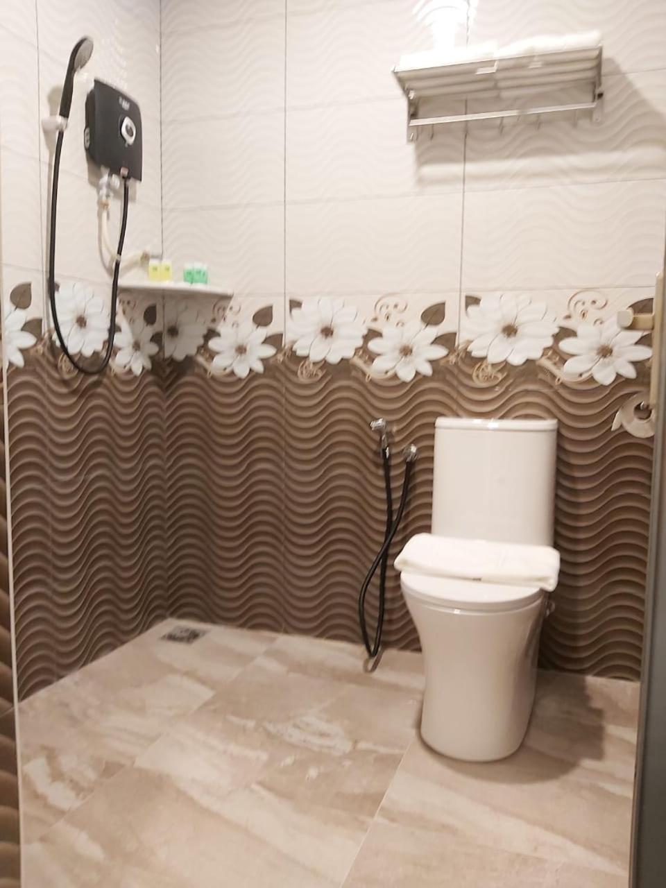 Kb Hotel Kepala Batas  Exteriér fotografie